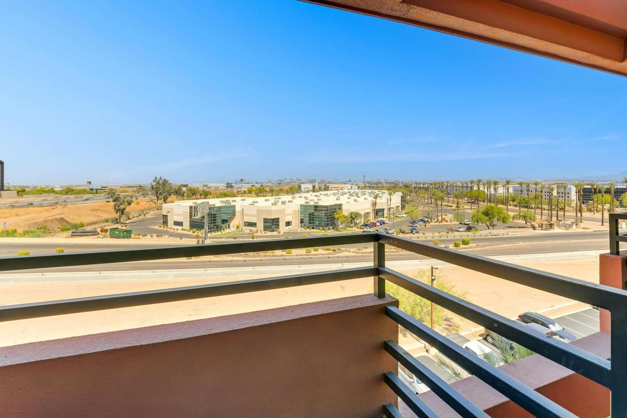 Drury Inn & Suites Phoenix Airport Dış mekan fotoğraf
