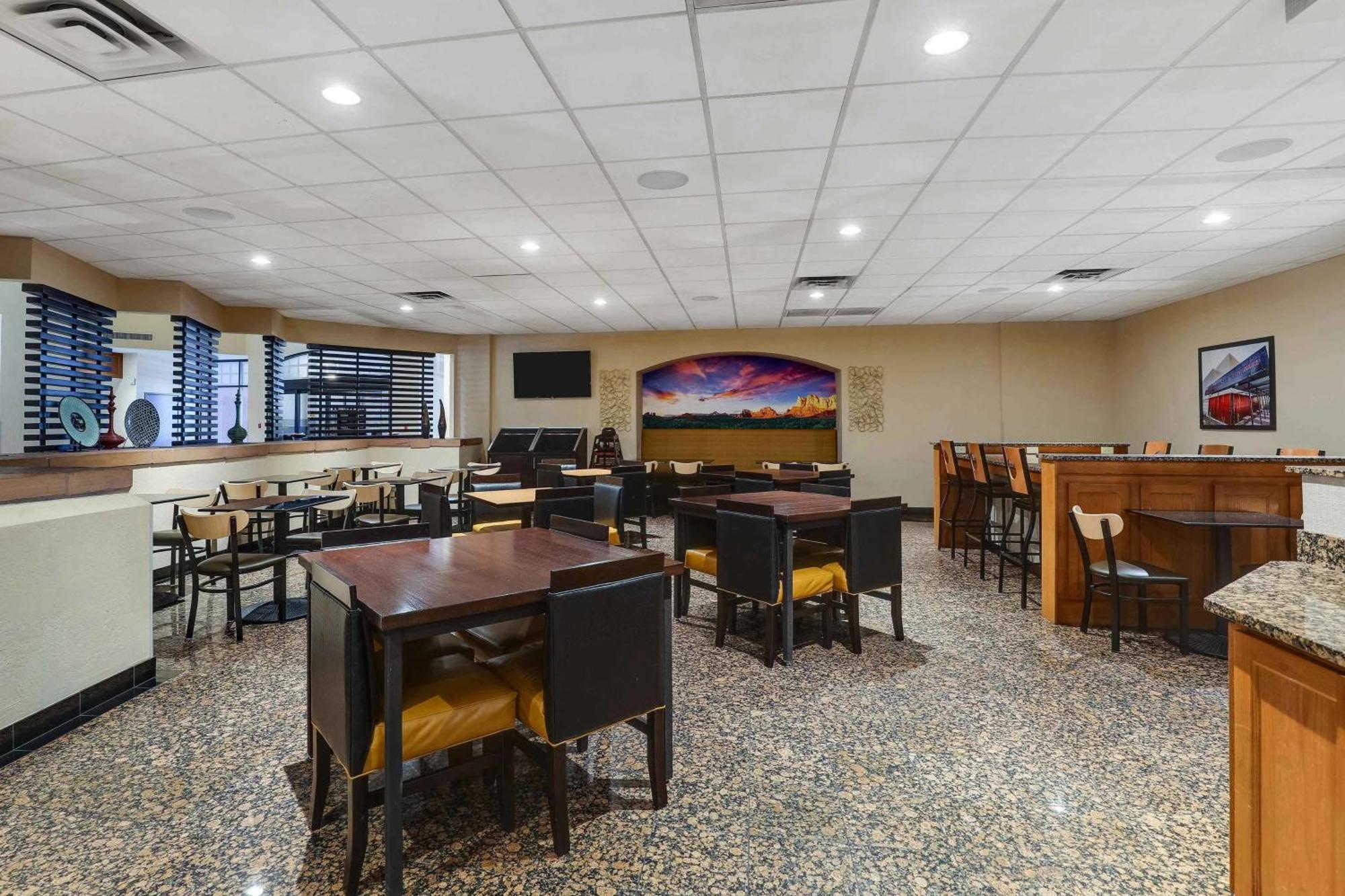 Drury Inn & Suites Phoenix Airport Dış mekan fotoğraf
